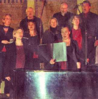 Der Gospelchor „Voice“ war aus Herdecke fr das Benefizkonzert angereist. Foto: Lucas (rechts)